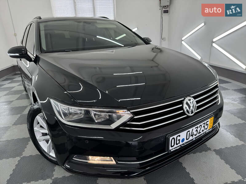 Універсал Volkswagen Passat 2015 в Трускавці