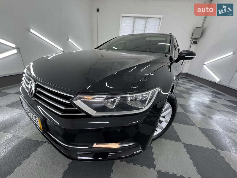 Універсал Volkswagen Passat 2015 в Трускавці