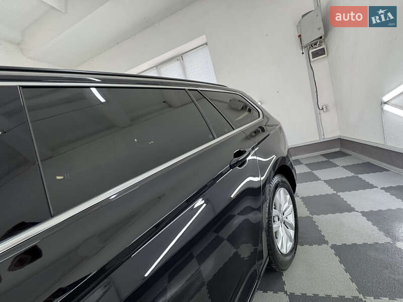 Універсал Volkswagen Passat 2015 в Трускавці