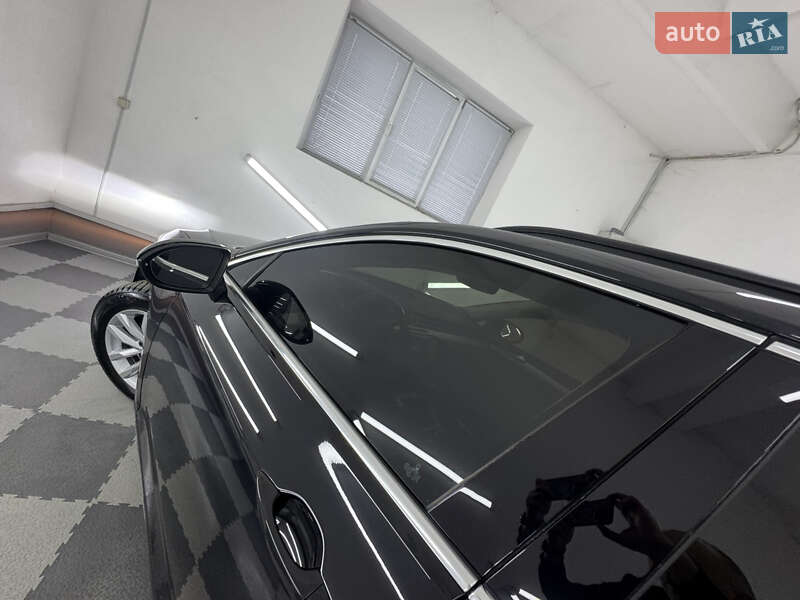 Універсал Volkswagen Passat 2015 в Трускавці