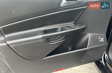Універсал Volkswagen Passat 2010 в 