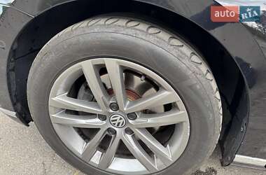 Универсал Volkswagen Passat 2017 в 
