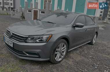 Седан Volkswagen Passat 2018 в 