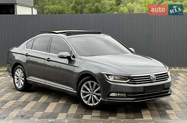 Седан Volkswagen Passat 2016 в Сваляві