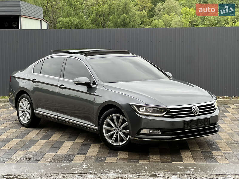 Седан Volkswagen Passat 2016 в 