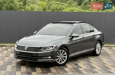 Седан Volkswagen Passat 2016 в 
