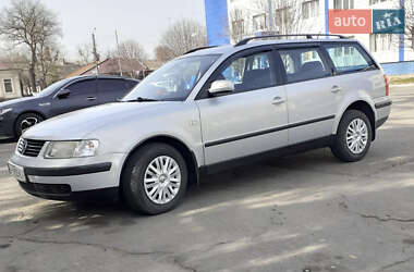 Універсал Volkswagen Passat 1999 в Ізмаїлі