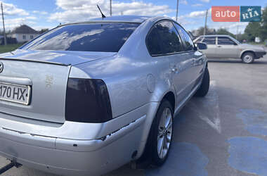 Седан Volkswagen Passat 1997 в 