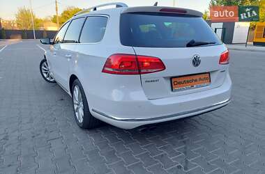 Універсал Volkswagen Passat 2012 в 