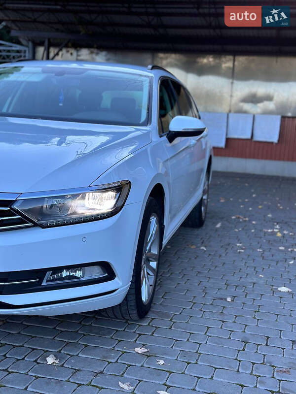 Універсал Volkswagen Passat 2015 в Харкові