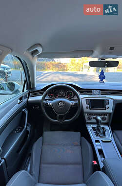 Универсал Volkswagen Passat 2015 в Харькове