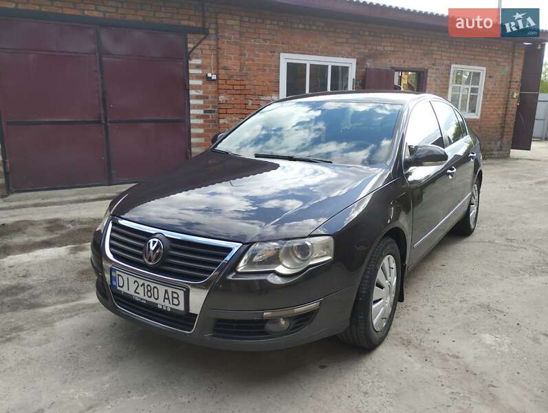 Седан Volkswagen Passat 2005 в 