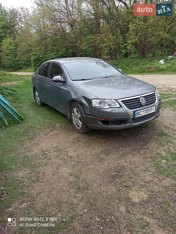 Седан Volkswagen Passat 2007 в 