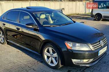 Седан Volkswagen Passat 2012 в Ирпене