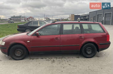 Універсал Volkswagen Passat 1998 в 