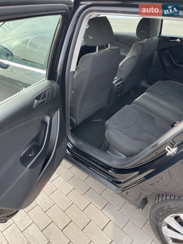 Універсал Volkswagen Passat 2008 в Одесі