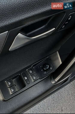 Седан Volkswagen Passat 2013 в 