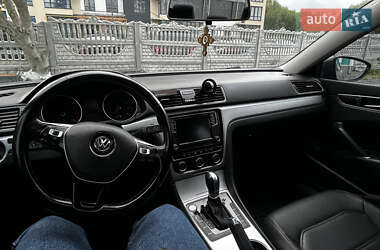 Седан Volkswagen Passat 2018 в 
