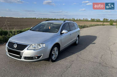 Універсал Volkswagen Passat 2010 в Білій Церкві