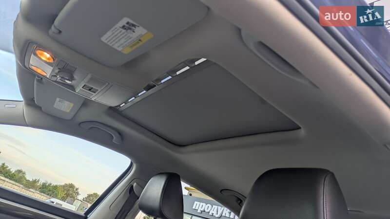 Седан Volkswagen Passat 2016 в Луцке