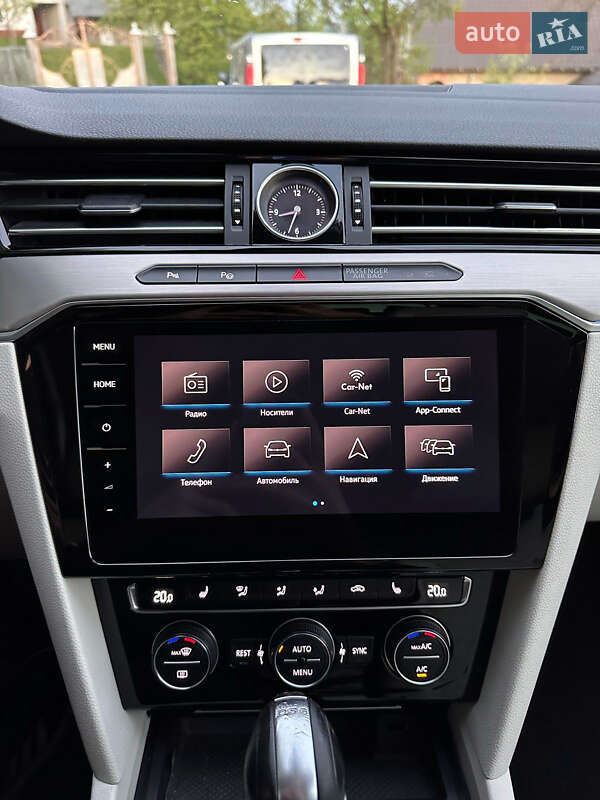 Седан Volkswagen Passat 2018 в Нижней Апше