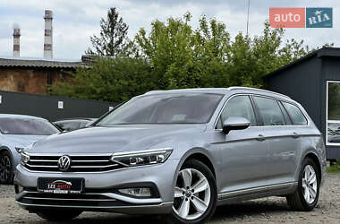 Универсал Volkswagen Passat 2022 в 