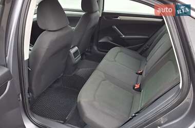 Седан Volkswagen Passat 2016 в 