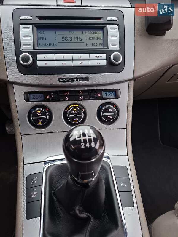 Универсал Volkswagen Passat 2007 в Черновцах