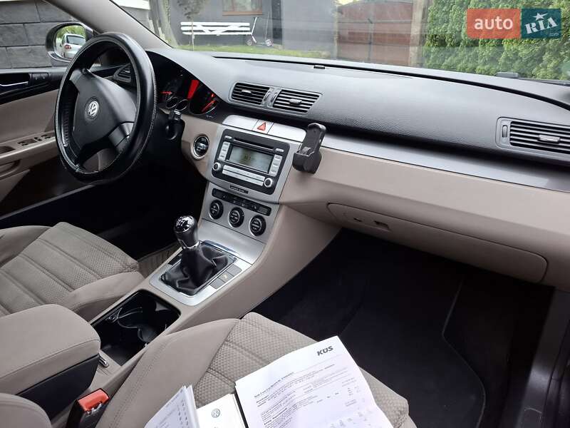 Универсал Volkswagen Passat 2007 в Черновцах