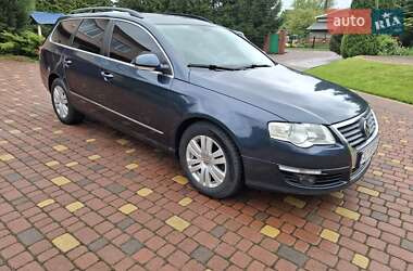 Універсал Volkswagen Passat 2007 в Нововолинську
