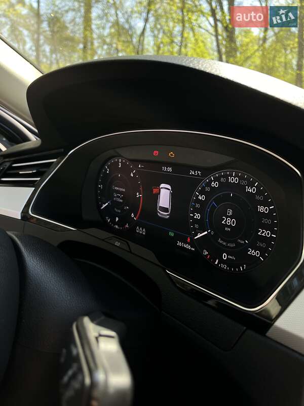 Универсал Volkswagen Passat 2017 в Киеве