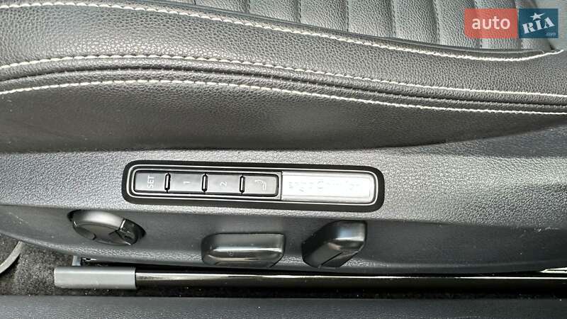 Універсал Volkswagen Passat 2021 в Дніпрі