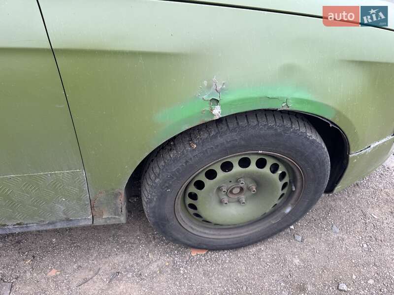 Універсал Volkswagen Passat 2006 в Києві