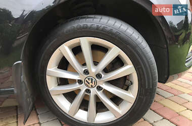 Седан Volkswagen Passat 2011 в 
