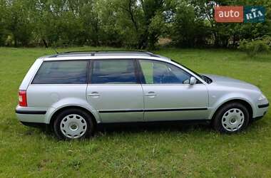Універсал Volkswagen Passat 2003 в 
