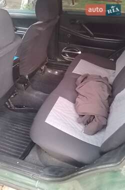 Універсал Volkswagen Passat 1991 в 