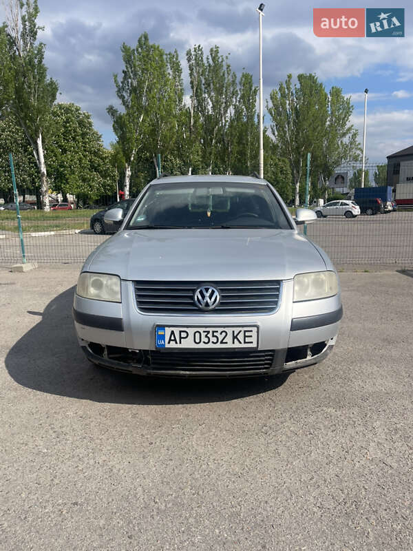 Универсал Volkswagen Passat 2004 в Запорожье