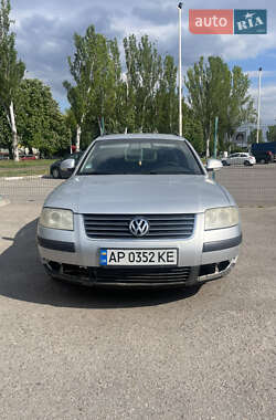 Универсал Volkswagen Passat 2004 в 