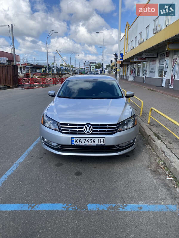 Седан Volkswagen Passat 2015 в 