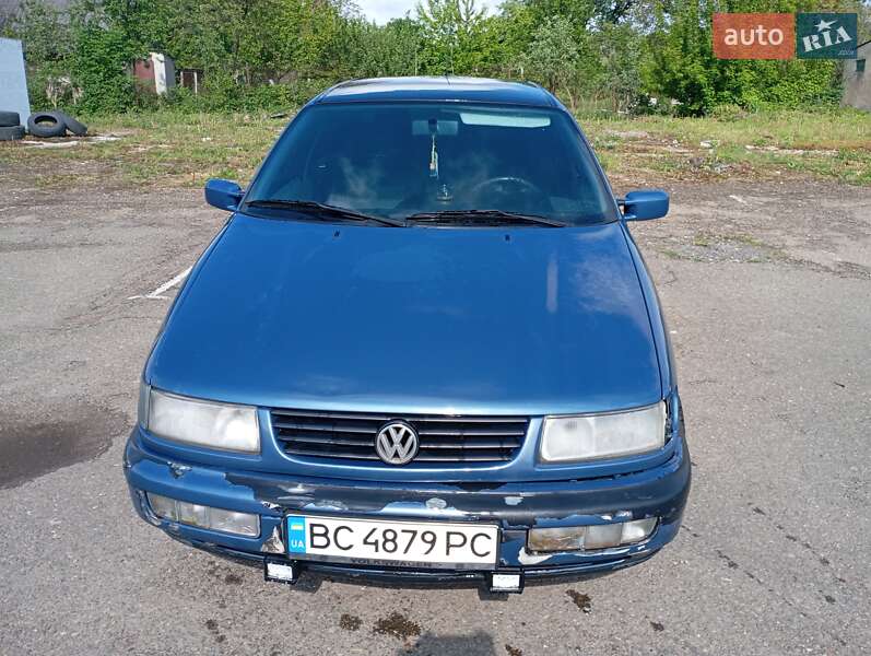 Volkswagen Passat 1996
