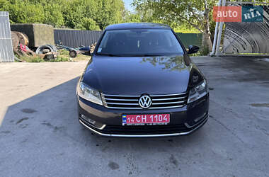 Седан Volkswagen Passat 2011 в 