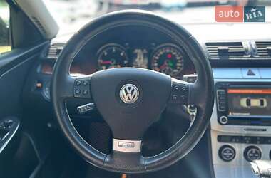 Седан Volkswagen Passat 2013 в 