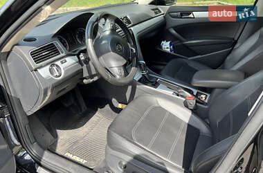 Седан Volkswagen Passat 2013 в 