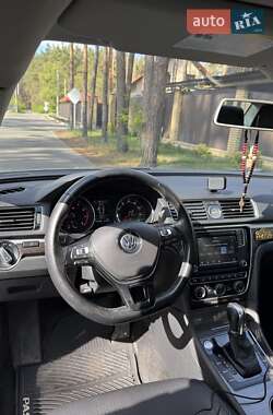 Седан Volkswagen Passat 2017 в 