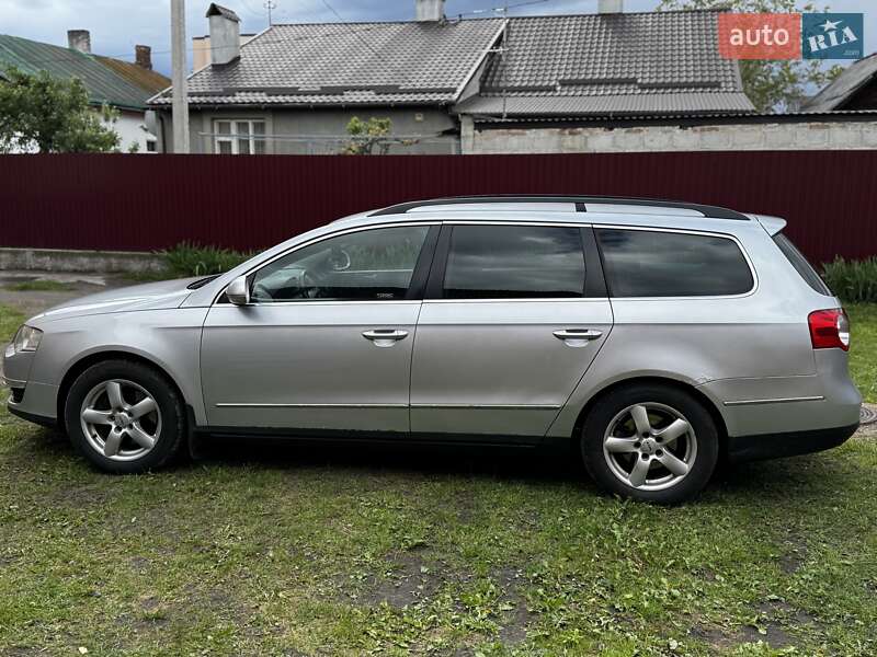 Універсал Volkswagen Passat 2005 в Дубні