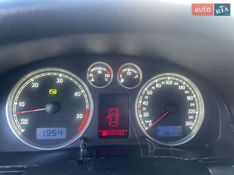 Универсал Volkswagen Passat 2003 в Луцке