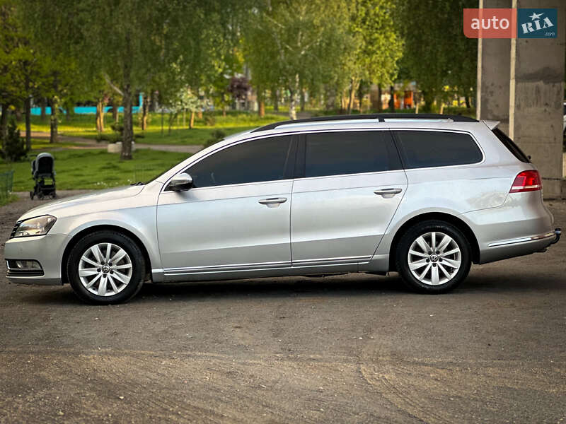 Універсал Volkswagen Passat 2010 в Хмельницькому