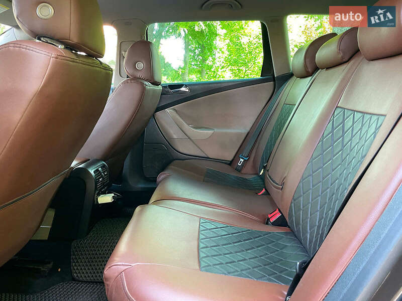 Универсал Volkswagen Passat 2007 в Киеве