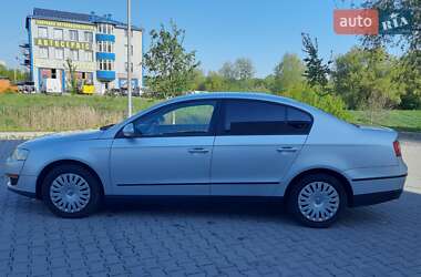 Седан Volkswagen Passat 2005 в 