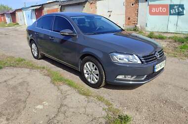 Седан Volkswagen Passat 2012 в Білій Церкві